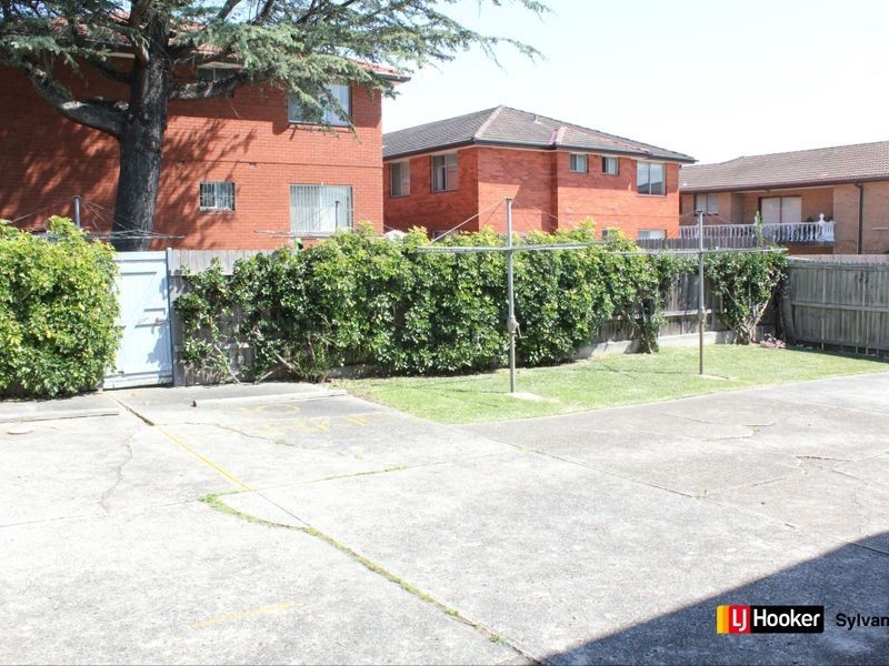 4/19 Willeroo Street, Lakemba NSW 2195