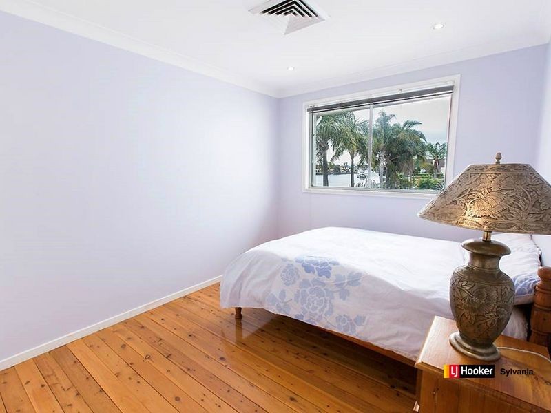 218 Belgrave Esplanade, Sylvania Waters NSW 2224