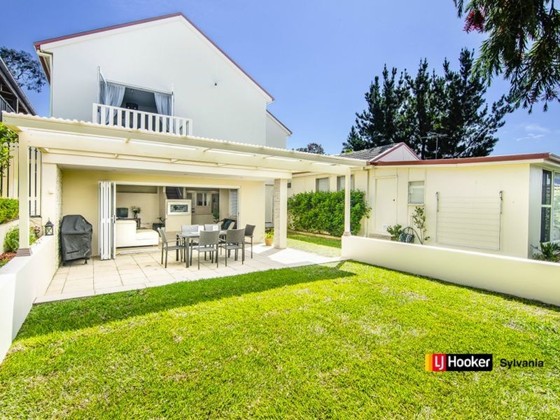 6 Alexander Street, Sylvania NSW 2224