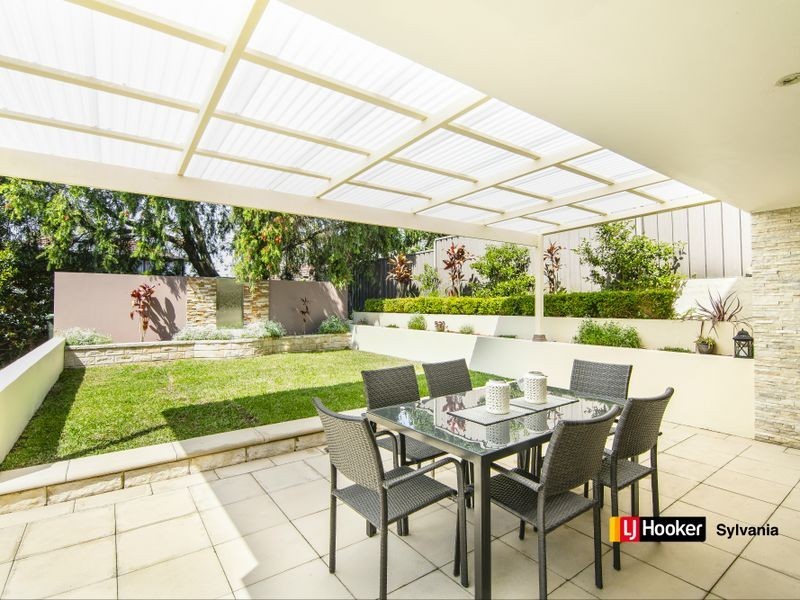 6 Alexander Street, Sylvania NSW 2224