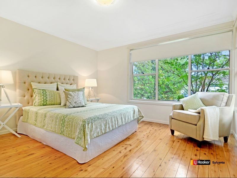 4 Nymboida Crescent, Sylvania Waters NSW 2224