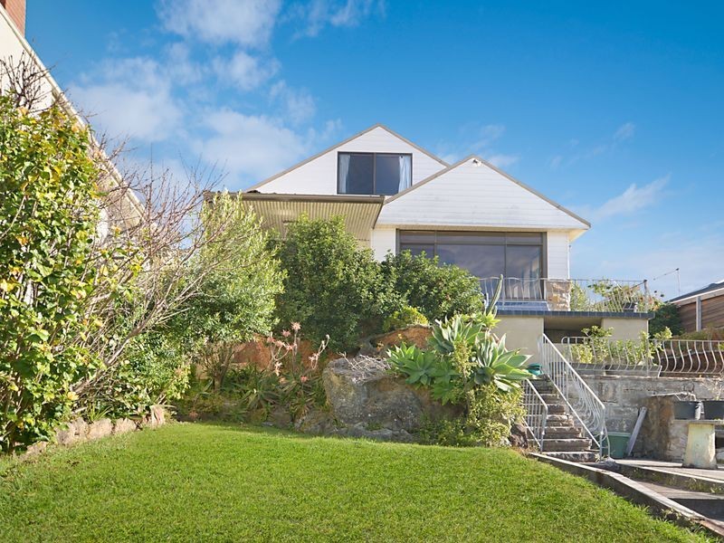12A Belgrave Esplanade, Sylvania NSW 2224
