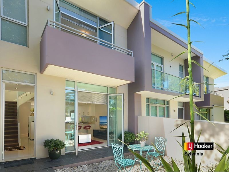 2/14-20 Madeira Street, Sylvania NSW 2224