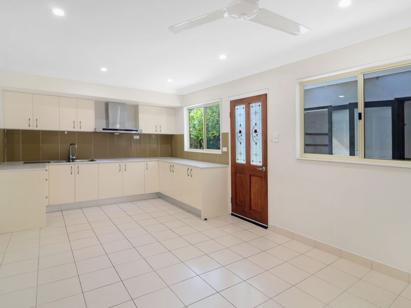 19 Vista Heights Road, Miranda NSW 2228