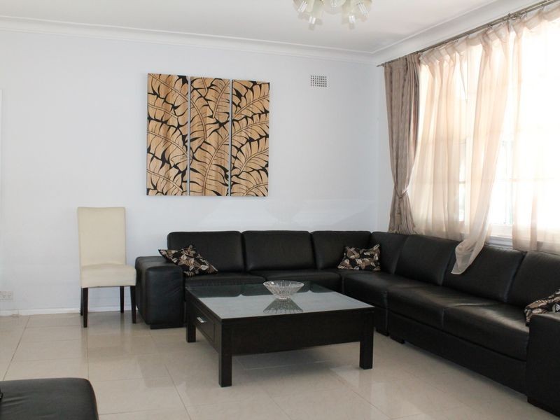 288 Taren Point Road, Caringbah NSW 2229