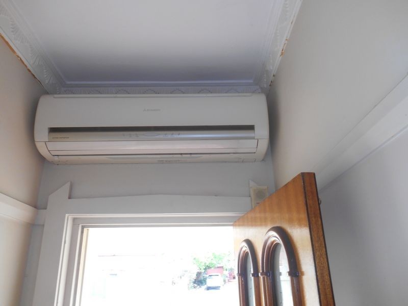 1 Stephenson Road, Roselands NSW 2196