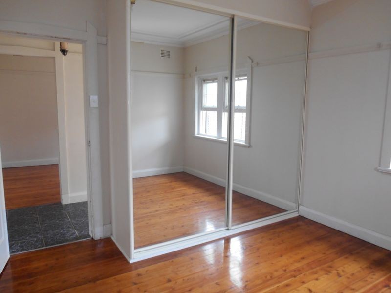 1 Stephenson Road, Roselands NSW 2196