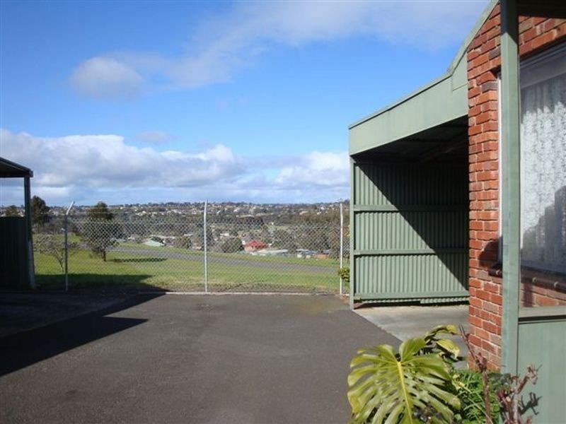 3/57 Camden Road, Newtown VIC 3220