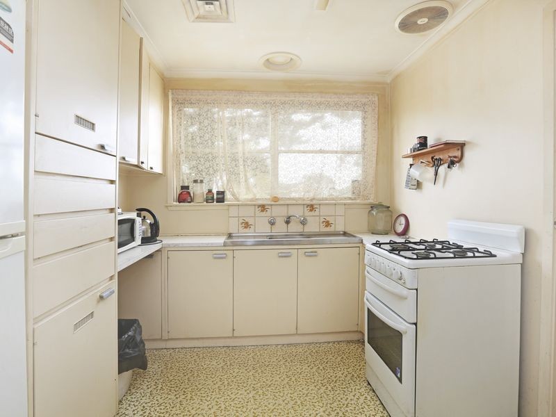 36 Macedon Avenue, Corio VIC 3214