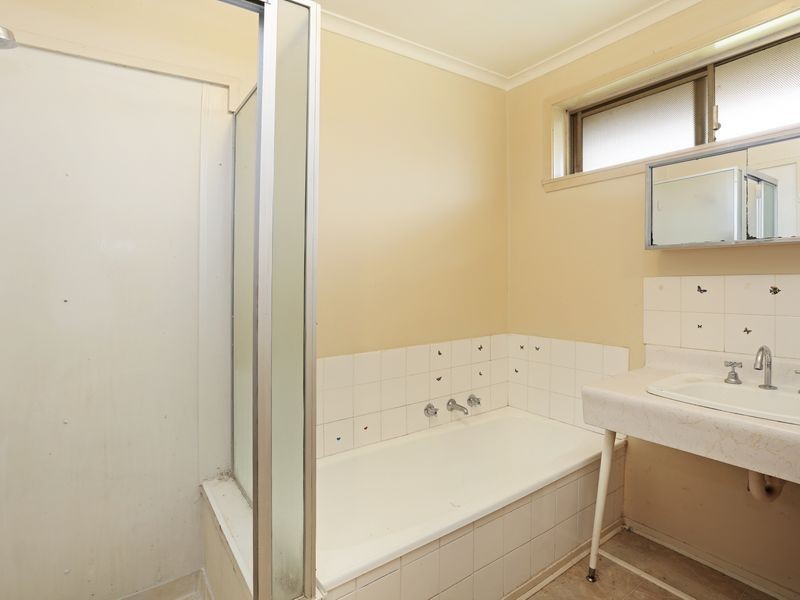 36 Macedon Avenue, Corio VIC 3214