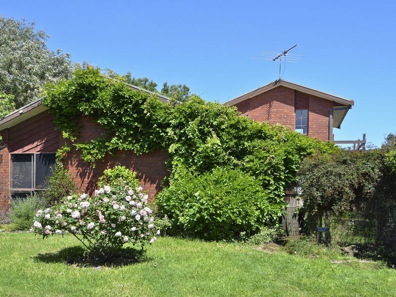 12 Almerta Avenue, Clifton Springs VIC 3222