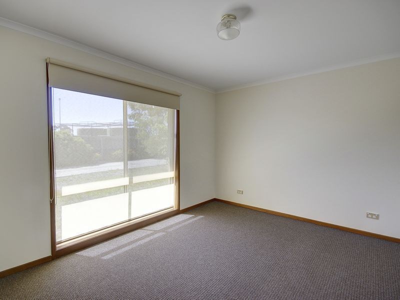 4/1 Perrett Street, Grovedale VIC 3216