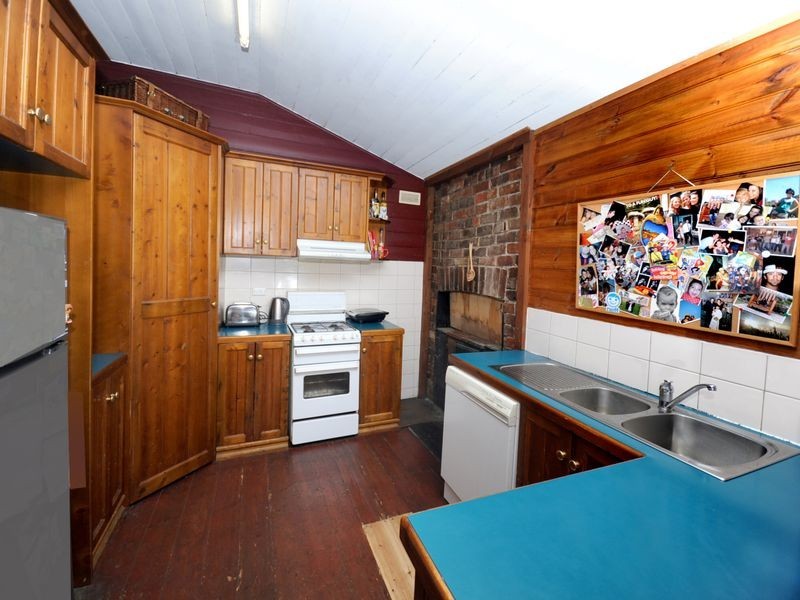 168 Kilgour Street, Geelong VIC 3220