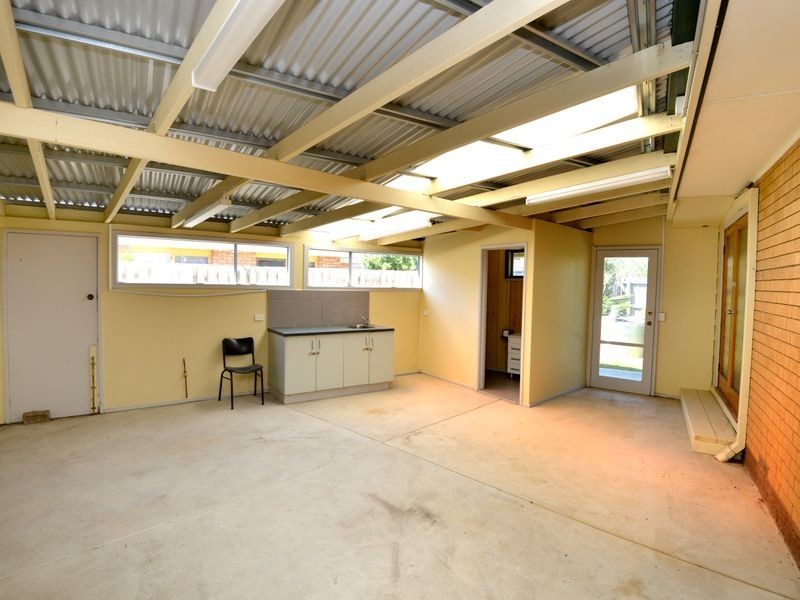 5 Wirth Court, Newcomb VIC 3219