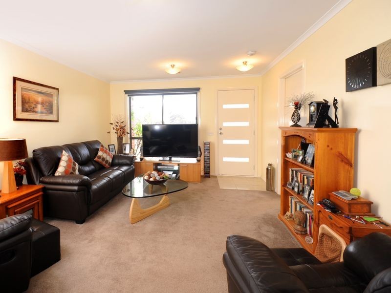 7 Koala Court, Whittington VIC 3219