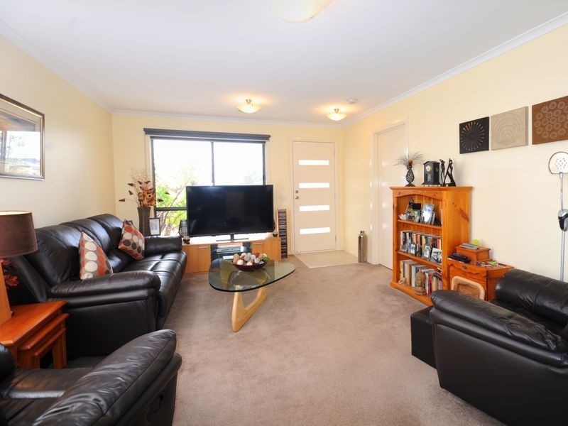 7 Koala Court, Whittington VIC 3219