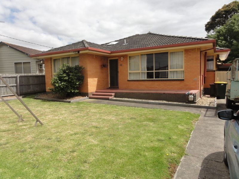 38 Colac Grove, Belmont VIC 3216