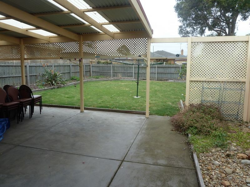 38 Colac Grove, Belmont VIC 3216