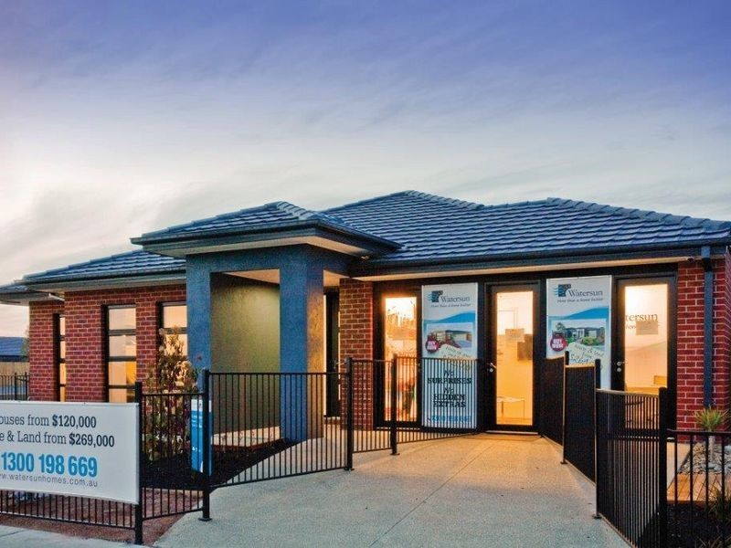 2 Wanders Way, Connewarre VIC 3227