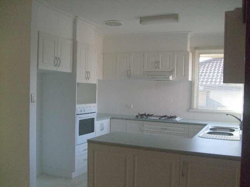 20 Strickland Avenue, Highton VIC 3216