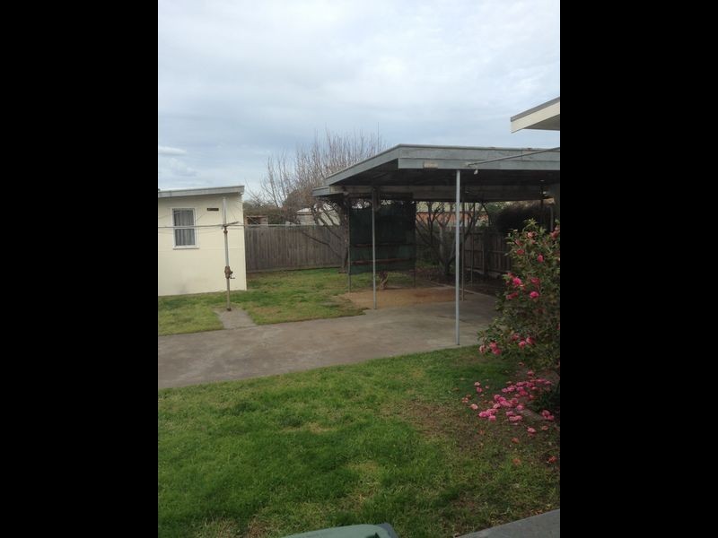 598 Thompson Road, Norlane VIC 3214