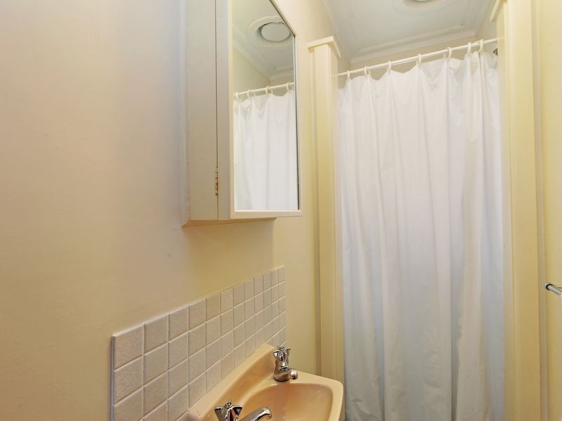 18 Forfar Road, Hamlyn Heights VIC 3215