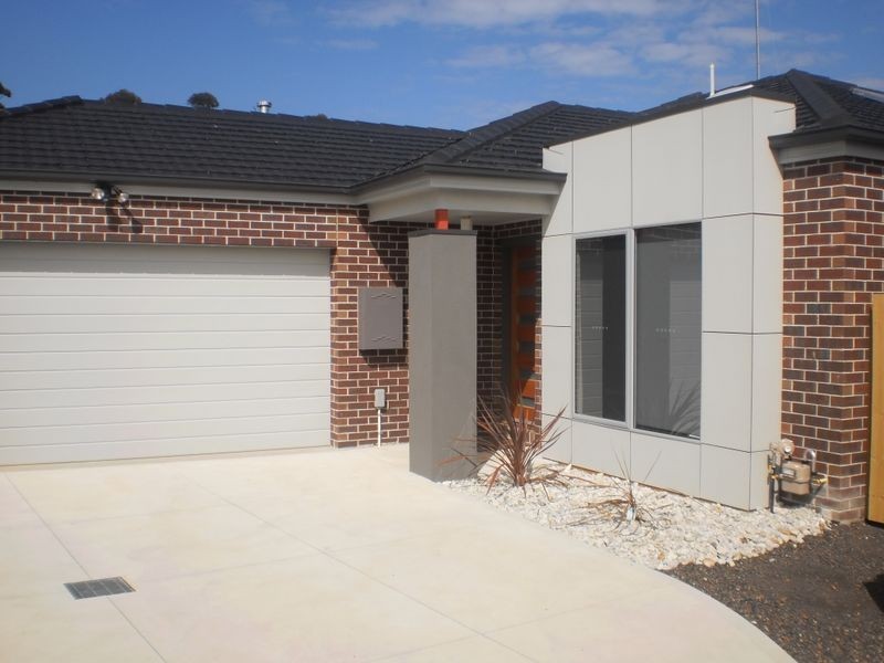 2/49 Vistula Avenue, Bell Park VIC 3215