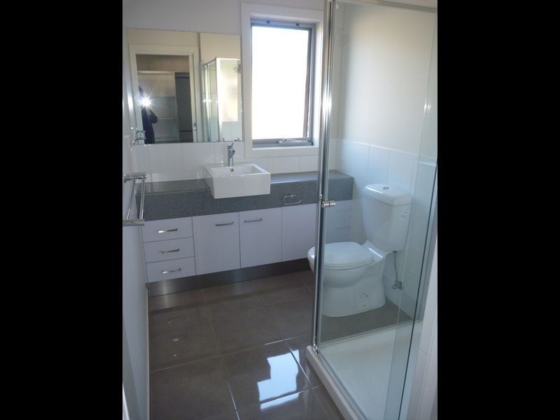 2/49 Vistula Avenue, Bell Park VIC 3215