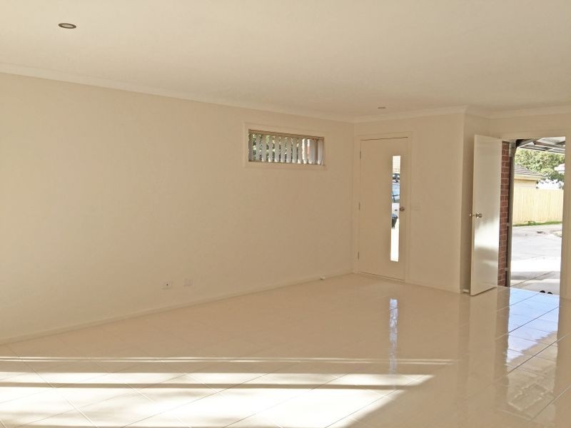 Unit 2/70 Vines Road, Hamlyn Heights VIC 3215