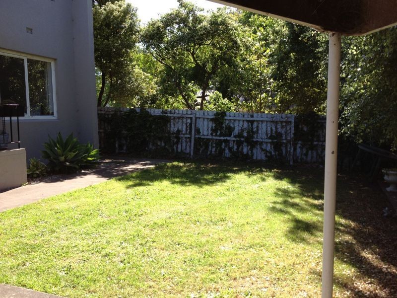 8/2 Pevensey Street, Geelong VIC 3220