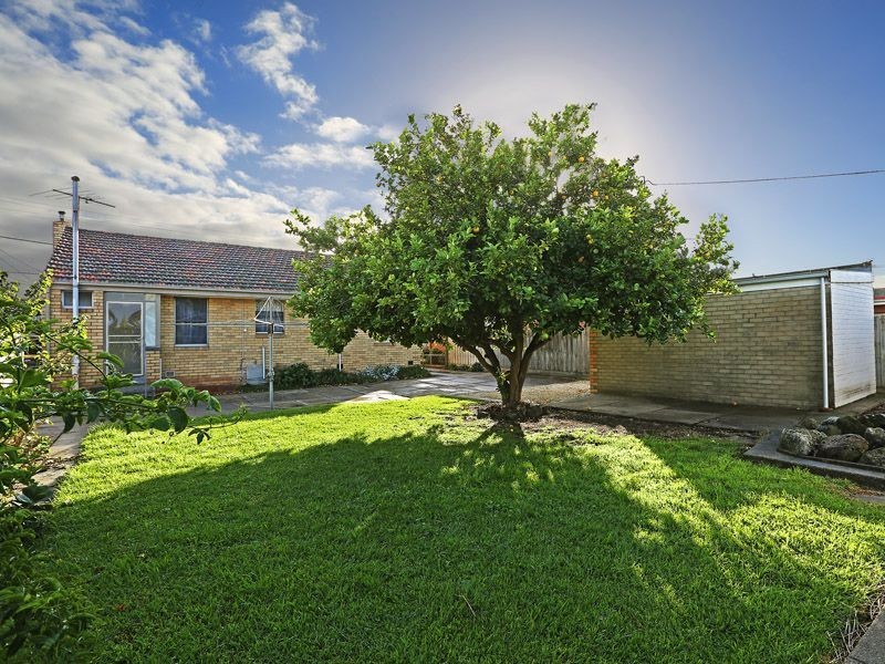 21 Quebec Avenue, Corio VIC 3214
