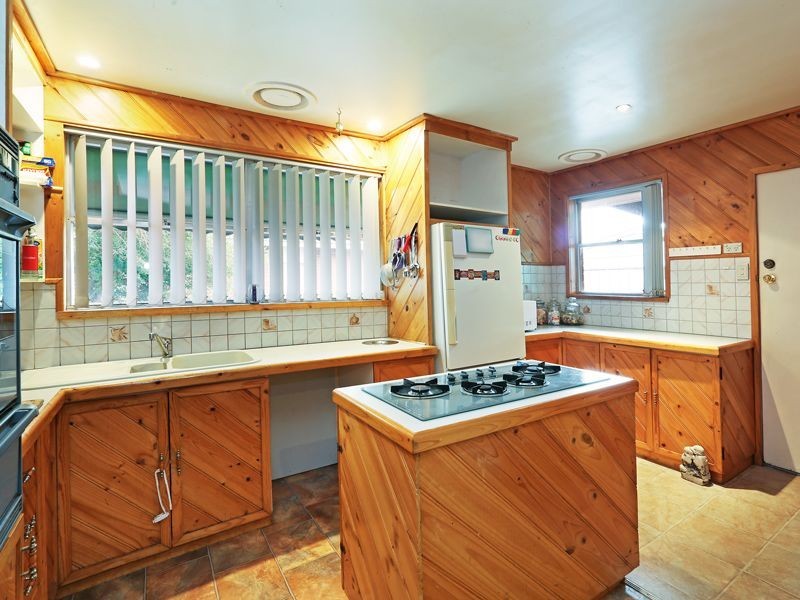 4 Buangor Street, Corio VIC 3214