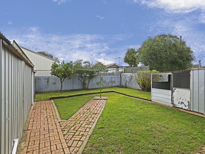 4 Buangor Street, Corio VIC 3214