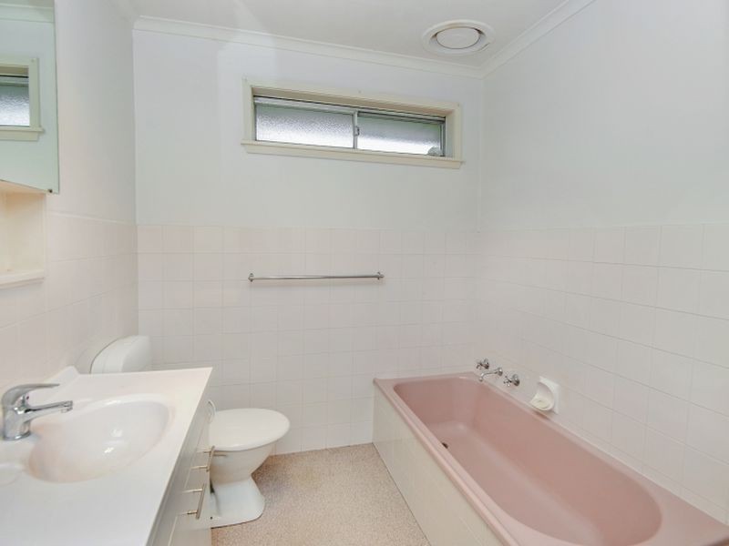 2 Gambier Grove, Corio VIC 3214