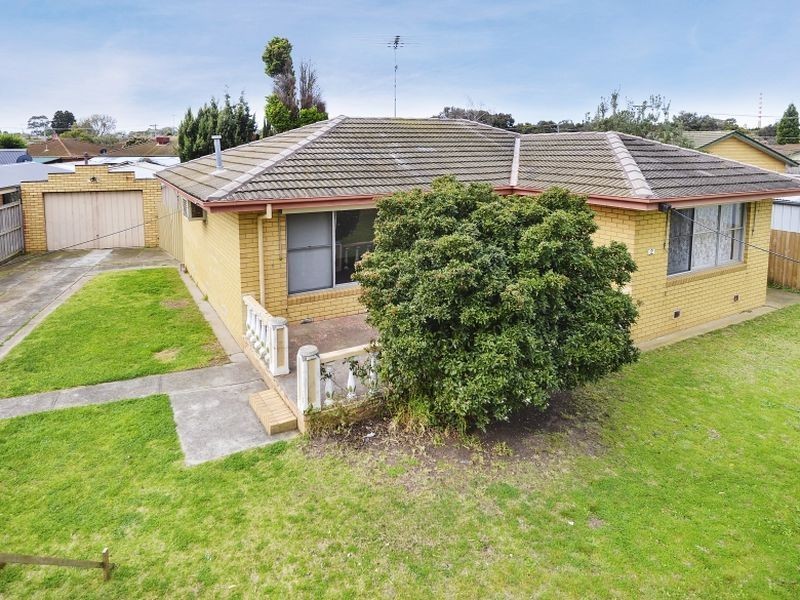 2 Gambier Grove, Corio VIC 3214