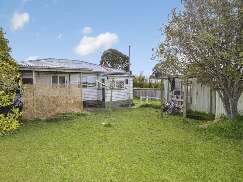 19 Brocka Avenue, Belmont VIC 3216