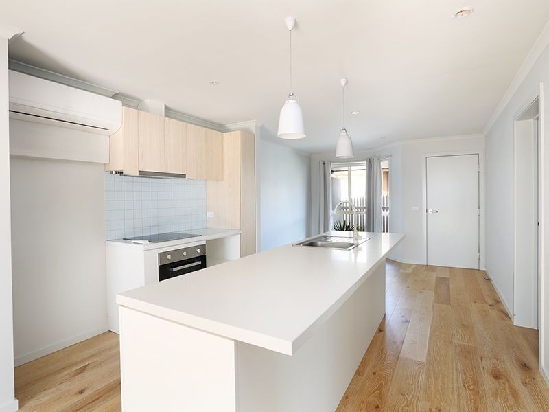 Unit 21/180 Cox Road, Lovely Banks VIC 3221