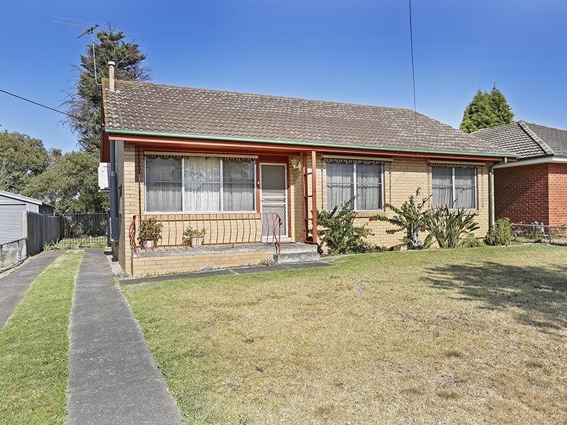 8 Oregon Avenue, Corio VIC 3214