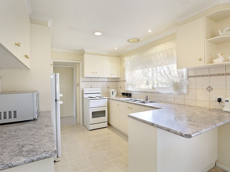 45 Merlin Crescent, Corio VIC 3214