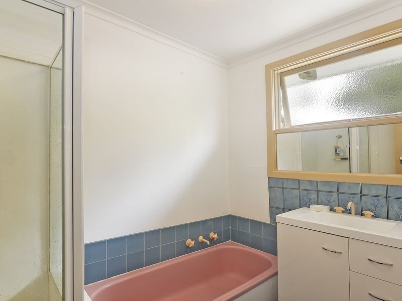 34 Colac Grove, Belmont VIC 3216