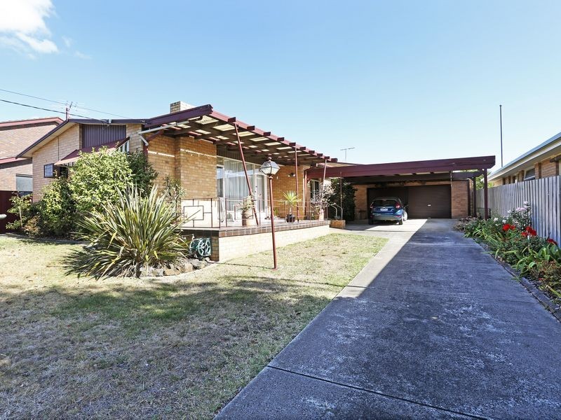 28 Forfar Road, Hamlyn Heights VIC 3215