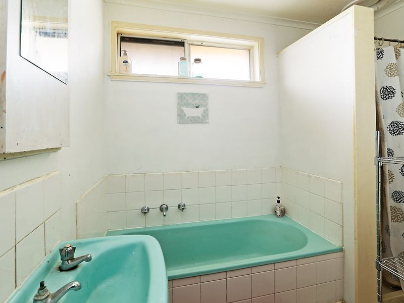 16 Bogong Street, Corio VIC 3214