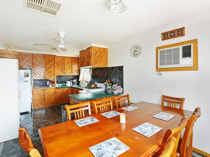 55 Howitt Avenue, Corio VIC 3214