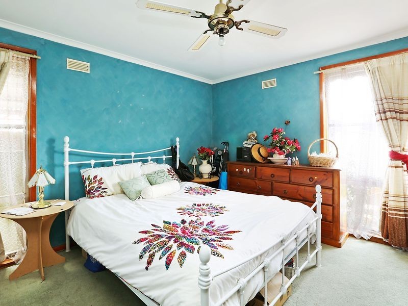 55 Howitt Avenue, Corio VIC 3214