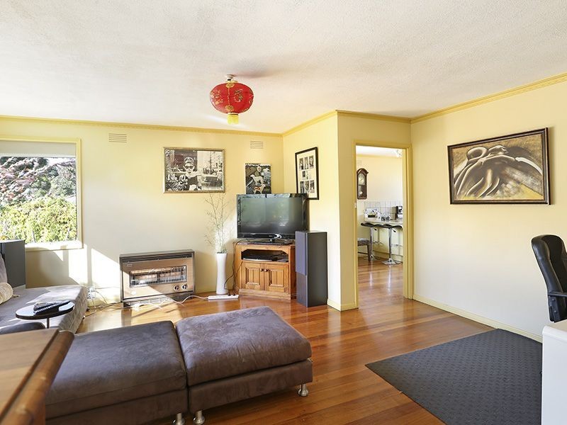 1/35 Buckingham Road, Newtown VIC 3220