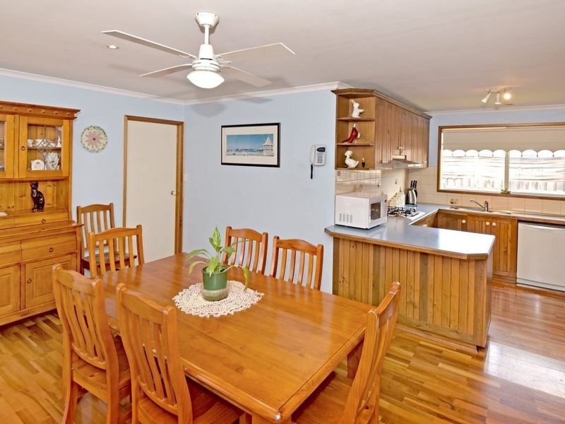 27 Coleraine Crescent, Corio VIC 3214