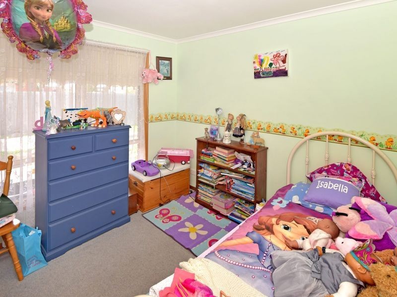 27 Coleraine Crescent, Corio VIC 3214