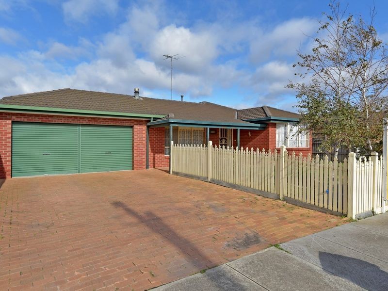 27 Coleraine Crescent, Corio VIC 3214