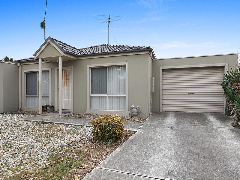 5 Yalloak Street, Norlane VIC 3214