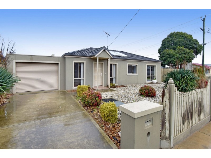 13 Denver Street, Norlane VIC 3214